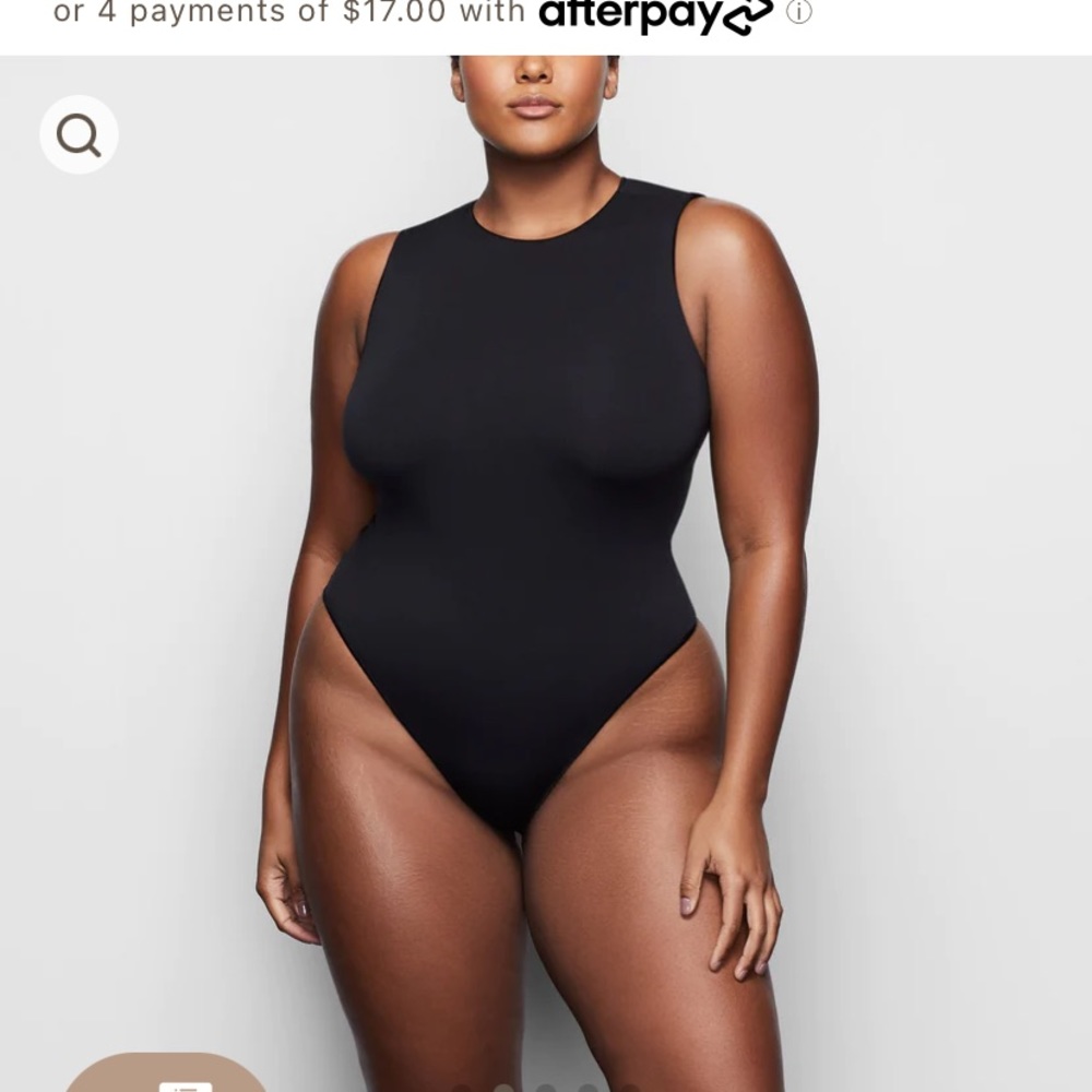 Skims essential crew neck sleeveless bodysuit
